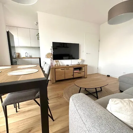 Zlota Nowa Huta Apartmán