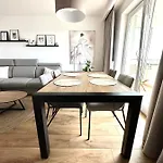 Zlota Nowa Huta 아파트